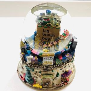 Vintage NY “Twin Towers” BloomingDales Snow Globe